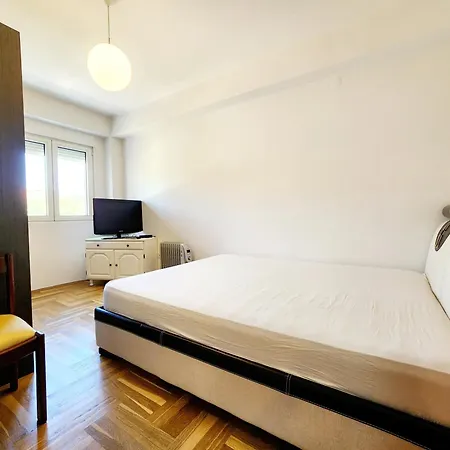 Peaceful Two Bedroom *