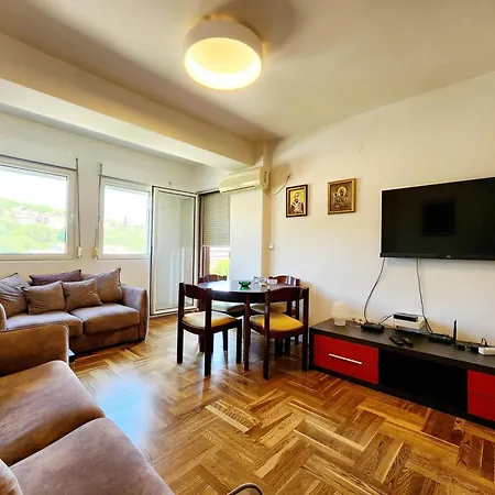 Peaceful Two Bedroom *
